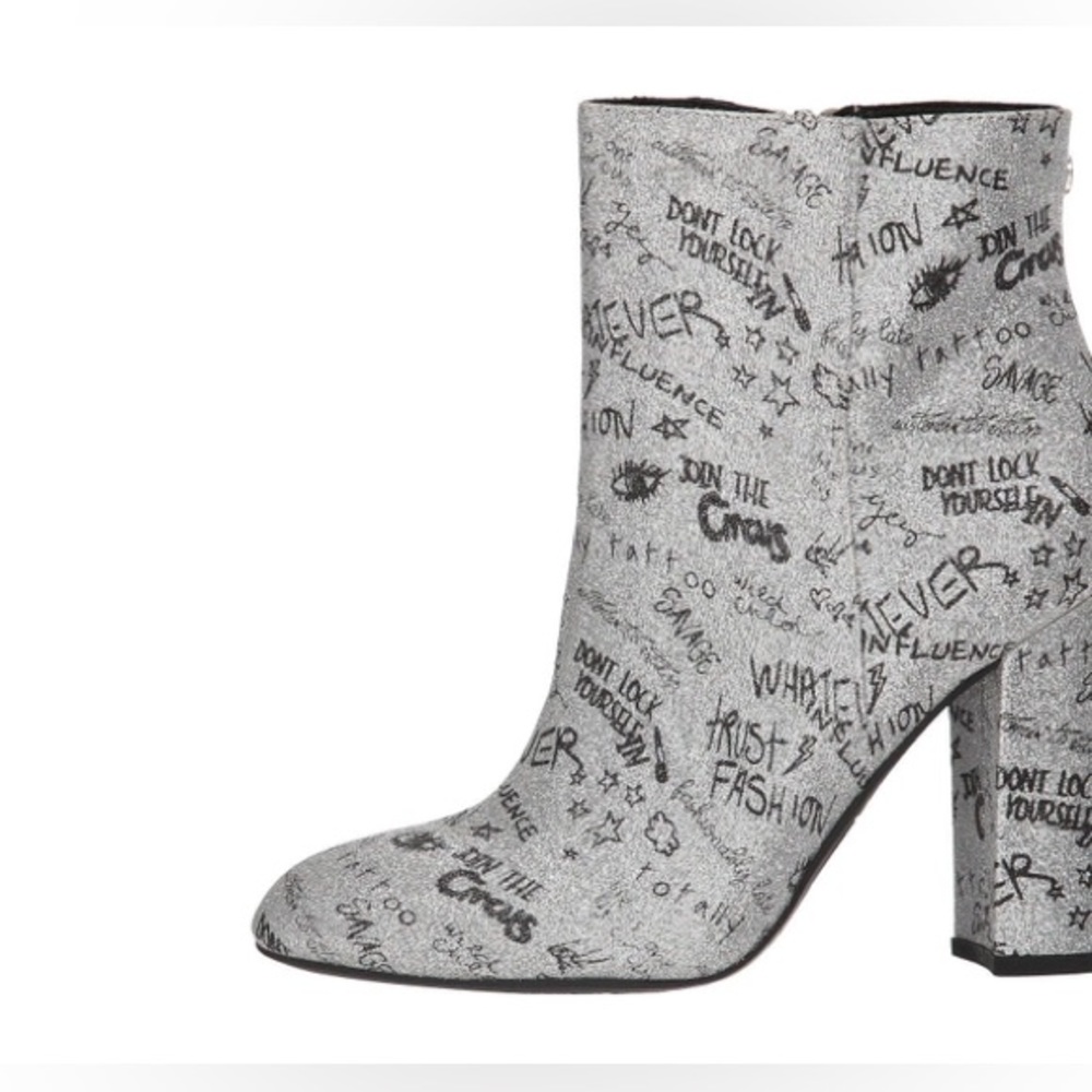 Circus by Sam Edelman Connelly Black Multi Circus Graffiti Print 🩶🩶 - Picture 7 of 8